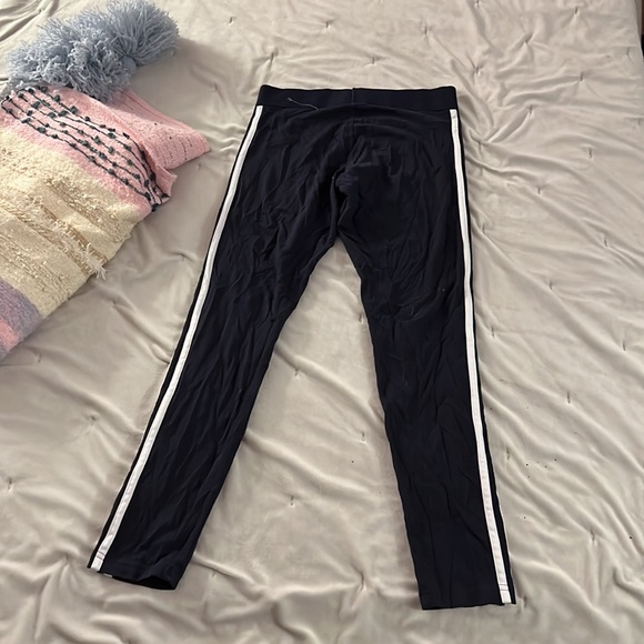 Dark Navy blue Adidas leggings - Picture 3 of 3